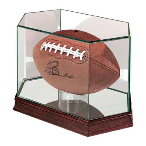 Ultra PRO: Display - Football (Premium)